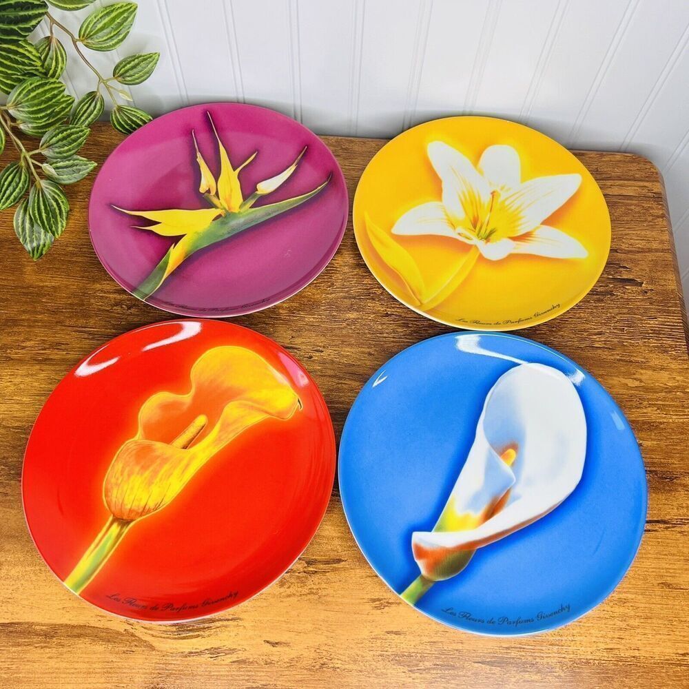 4 Givenchy Paris Porcelain Desert Salad Plates 8.25 Les Fleurs De Parfums Floral